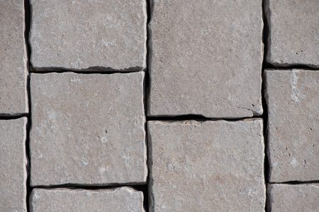 Sinai Pearl Flamed Cobblestones Split-Edge