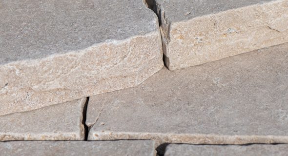 Sinai Pearl Flamed Cobblestones Split-Edge