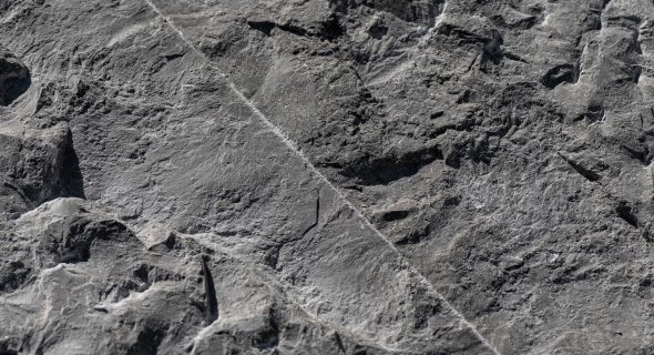 London Grey Rock-Face