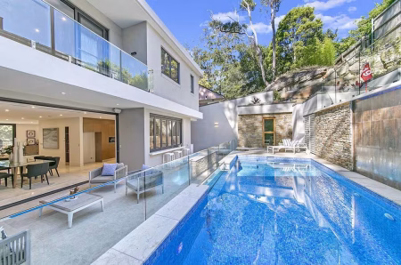 Pool Design with limestone