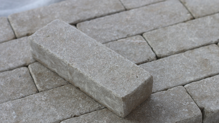 Acid or antique finish triesta beige limestone bricks