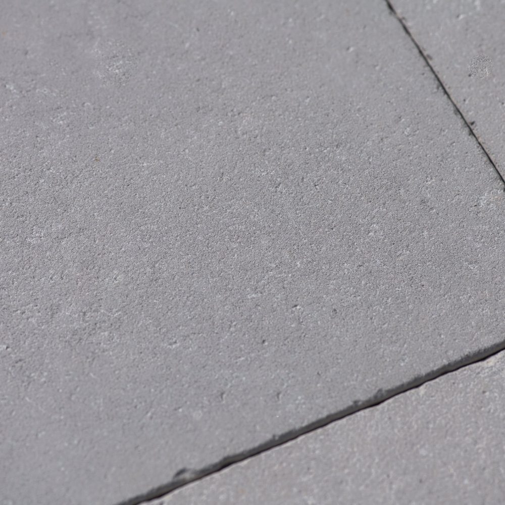 London Grey Sandblasted/Tumble