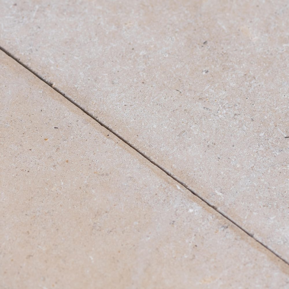 limestone_pavers_tiles_Imperial_honed_01