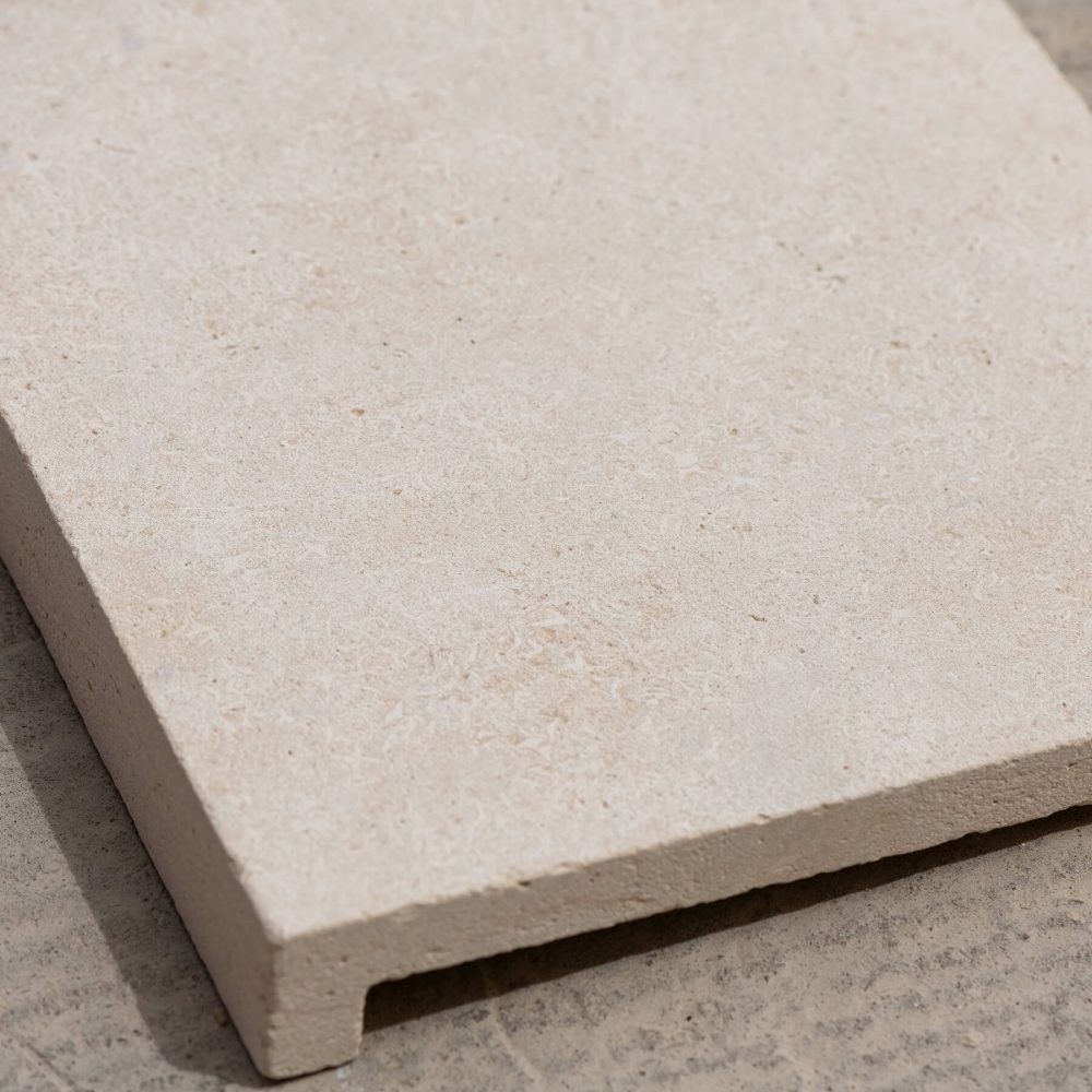 limestone_pool_coping_drop_down_00