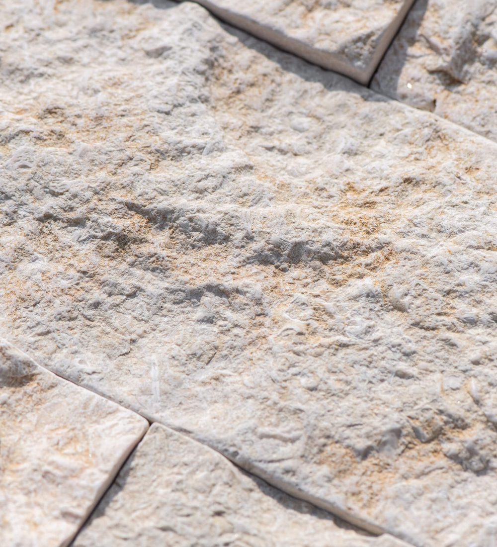 limestone_wall_cladding_split_face_split_face_01