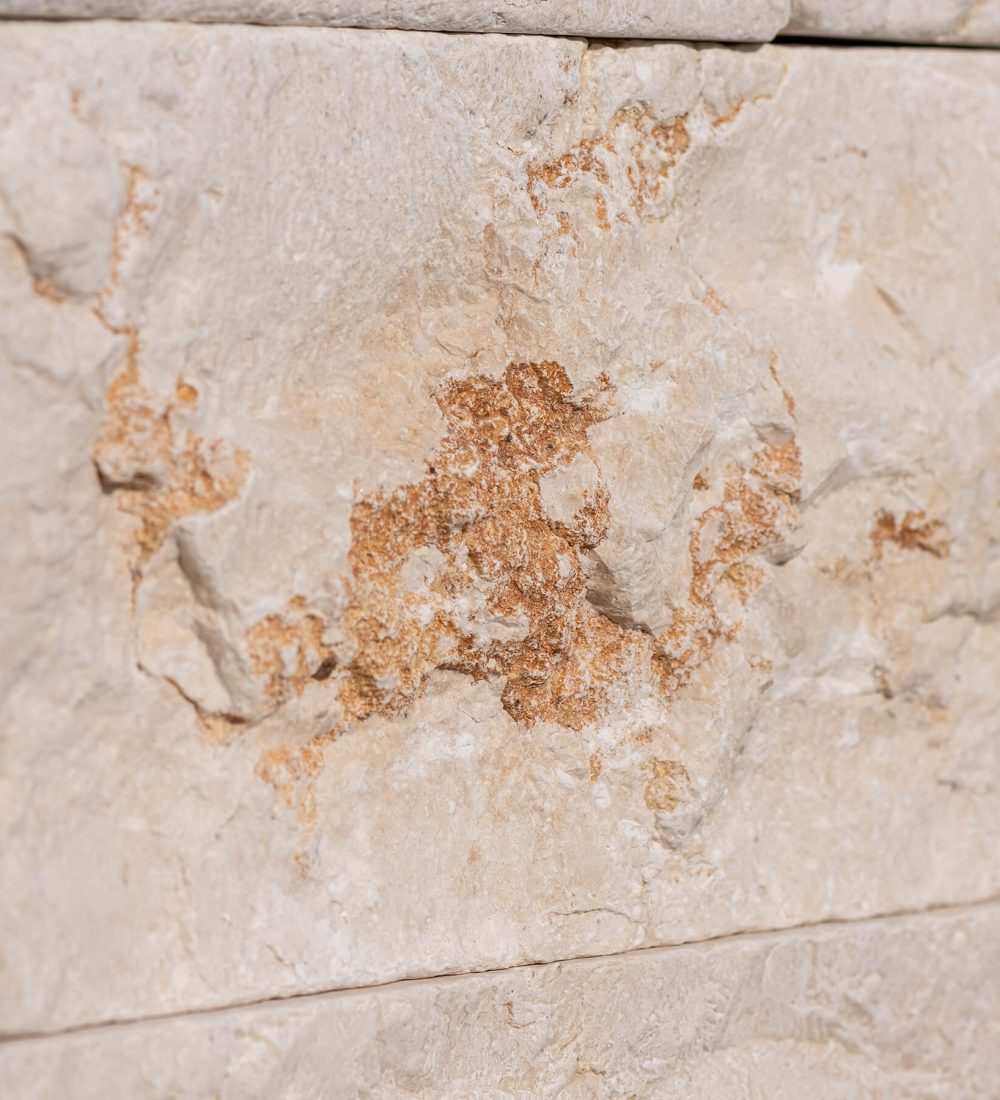 limestone_wall_cladding_split_face_split_face_04