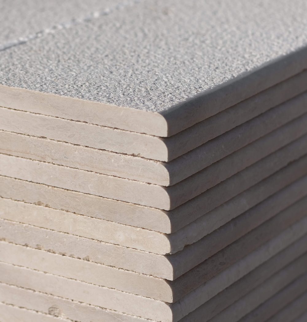 limestone_pool_coping_half_bull_nose_03
