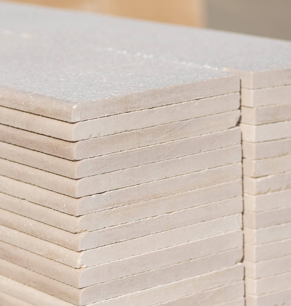 limestone_pool_coping_half_bull_nose_04